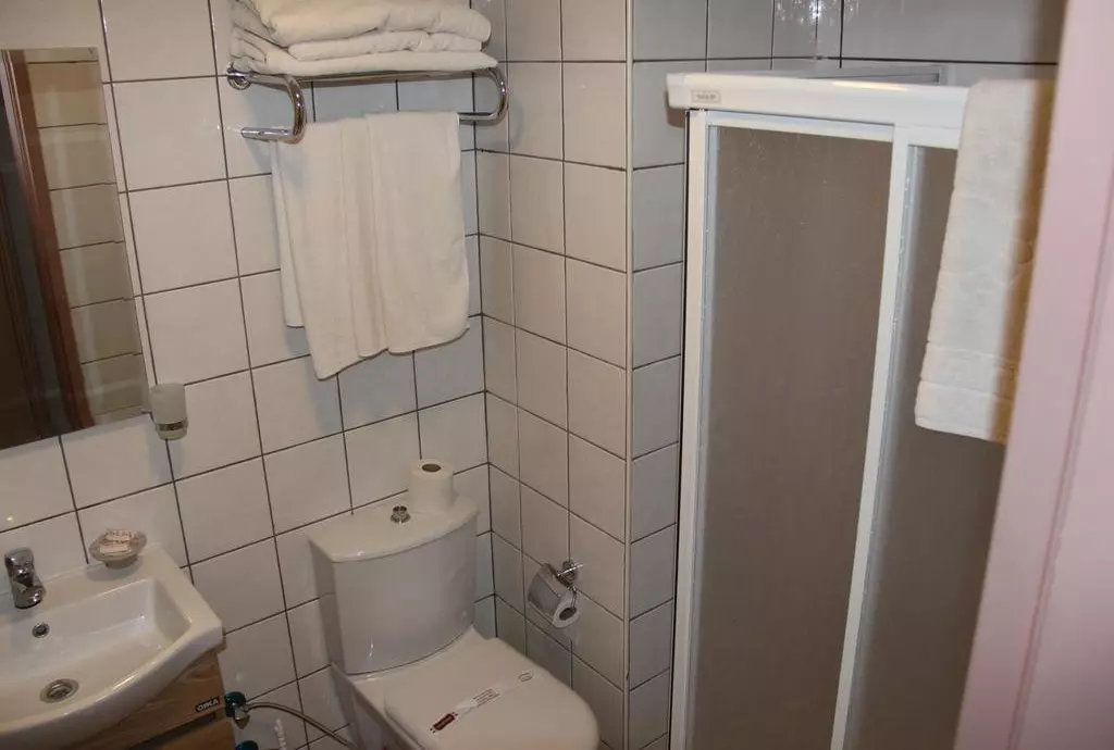 hotel esat kusadasi_shabavizparvaz_15.jpg